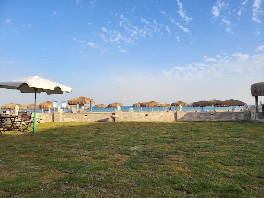 Beachfront Sokhna W Private Pool Chalet *